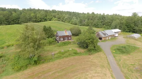 108 W Leyden Rd, Colrain, MA 01340