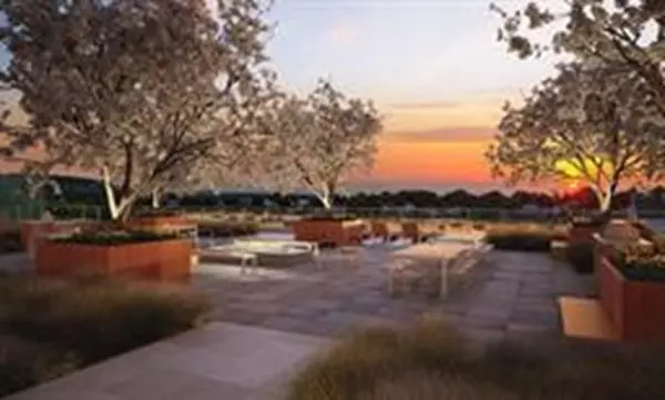 Hingham, MA 02043,10 Shipyard Drive #516