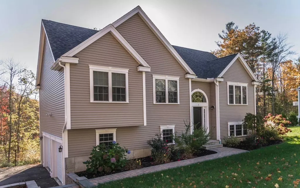 Sturbridge, MA 01518,1 Tannery Rd