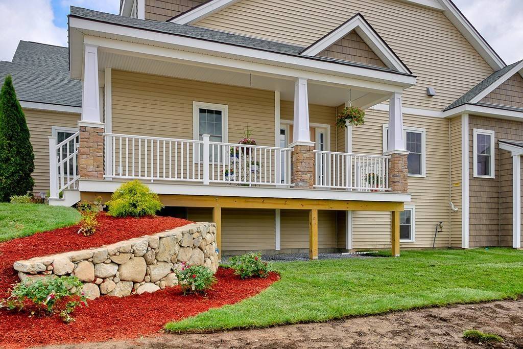 Dracut, MA 01826,324 Broadway Road #29
