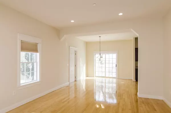 Weston, MA 02493,809 Boston Post Road #B