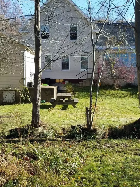 Athol, MA 01331,99 Sanders St