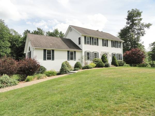 5 Cameron Dr., Rutland, MA 01543