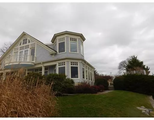 Swansea, MA 02777,1560 Gardners Neck Road