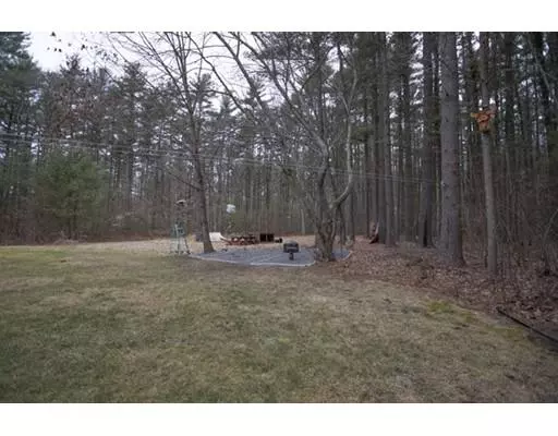 Taunton, MA 02780,2 Round Table Ln