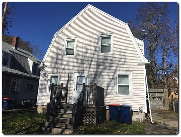 31 Keene St, New Bedford, MA 02740