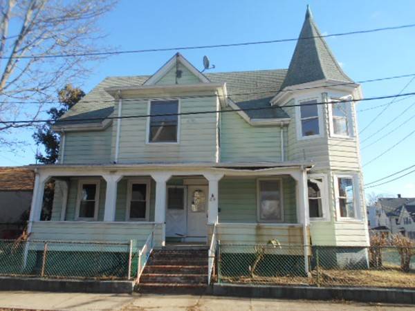 29 Morey St, Attleboro, MA 02703