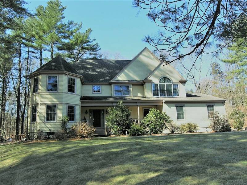 11 Starlight Drive, Walpole, MA 02081