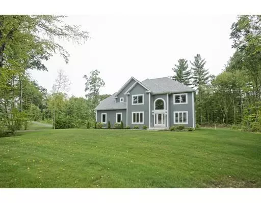 Hadley, MA 01035,14 Nikkis Way