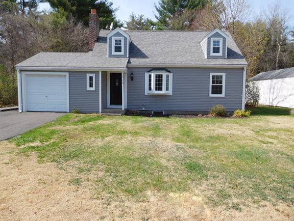 516 Amherst Road, South Hadley, MA 01075