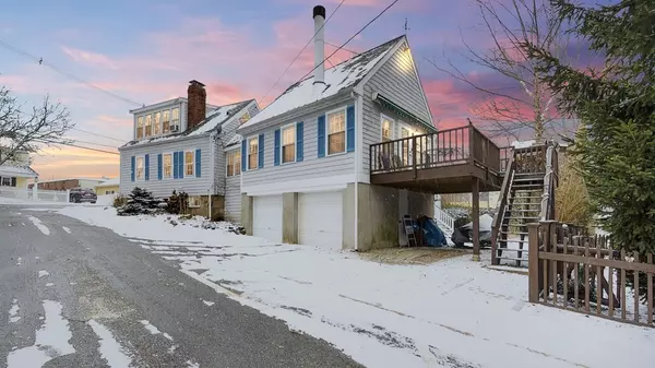 Marblehead, MA 01945,63 Gregory Street