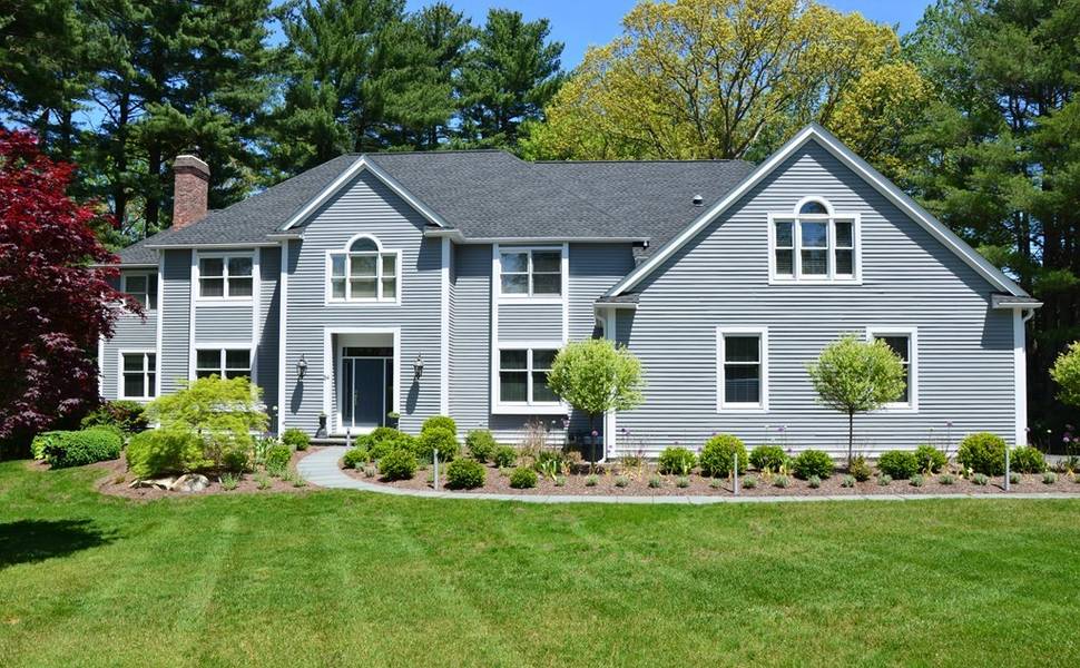 54 Amanda Rd, Sudbury, MA 01776