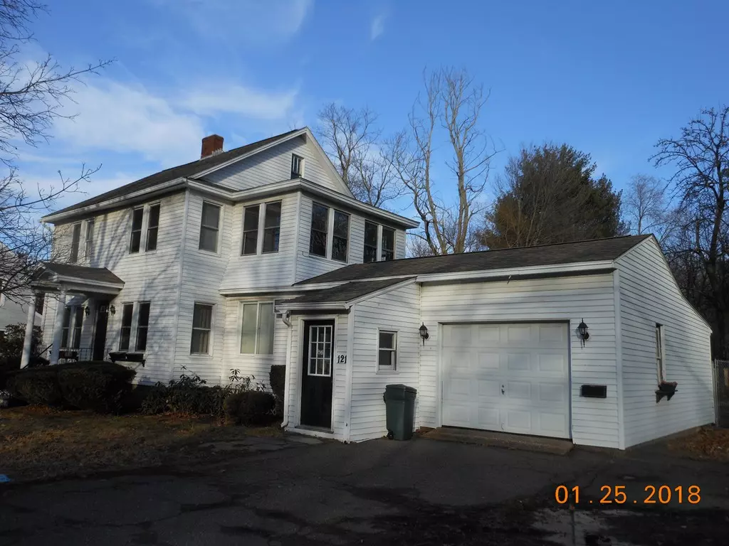 East Longmeadow, MA 01028,121 N Main St