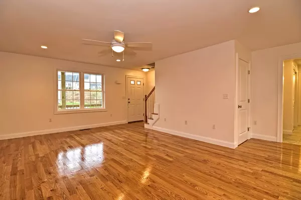 Sutton, MA 01590,95 Ariel Circle #0