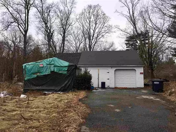 583 Main Street, Danville, NH 03819