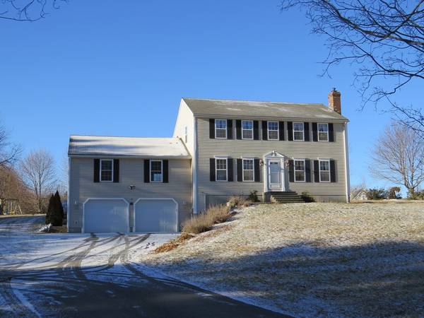 62 Emerald Rd, Rutland, MA 01543