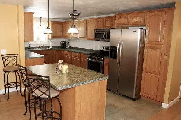 Weymouth, MA 02188,76 Mercury St