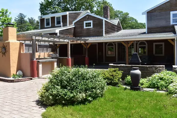 Pembroke, MA 02359,89 Mattakeesett St