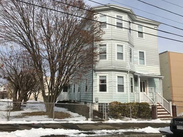 215 Coffin Ave, New Bedford, MA 02746