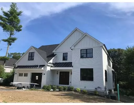 12 Arlington Lane, Walpole, MA 02081