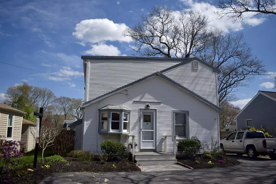 30 Webster St, Wareham, MA 02558