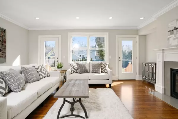 Newton, MA 02468,202 Winslow Rd