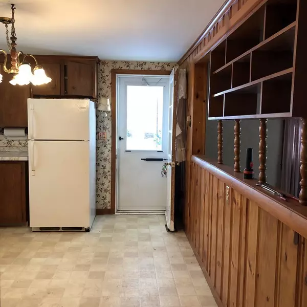 Sutton, MA 01590,20 Lackey Dam Rd