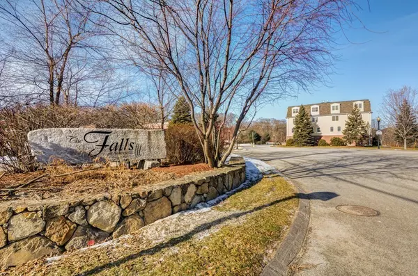 Fitchburg, MA 01420,2 Arden Mills Way #2204