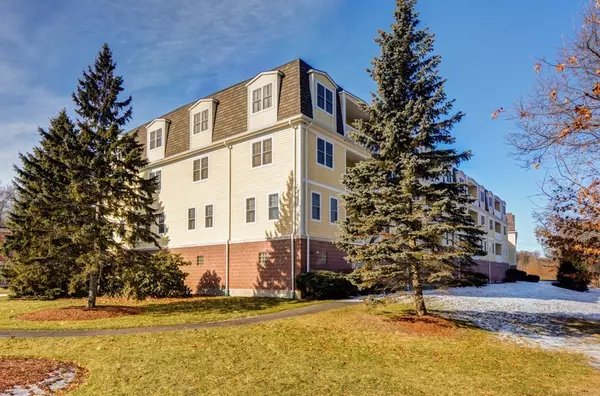 Fitchburg, MA 01420,2 Arden Mills Way #2204