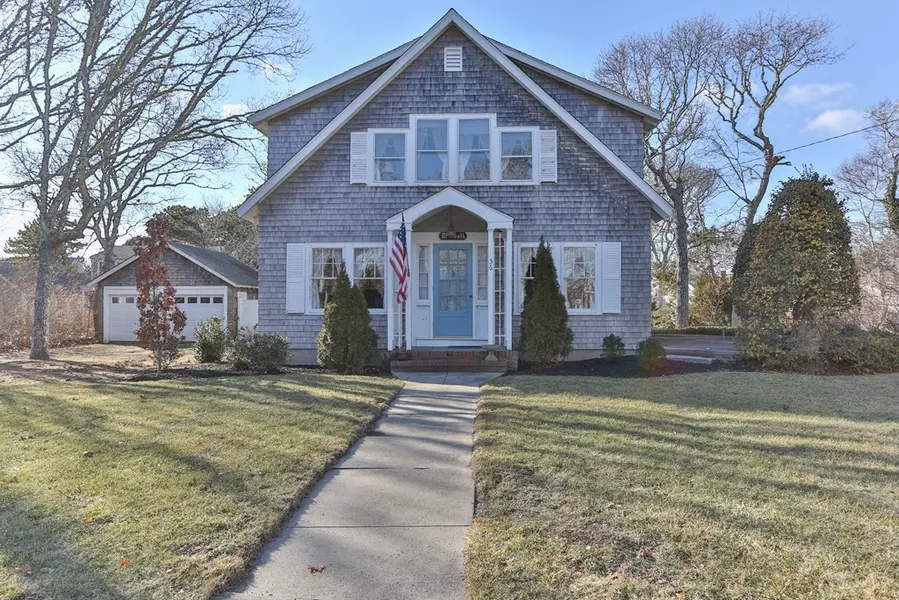 36 Bank, Harwich, MA 02646