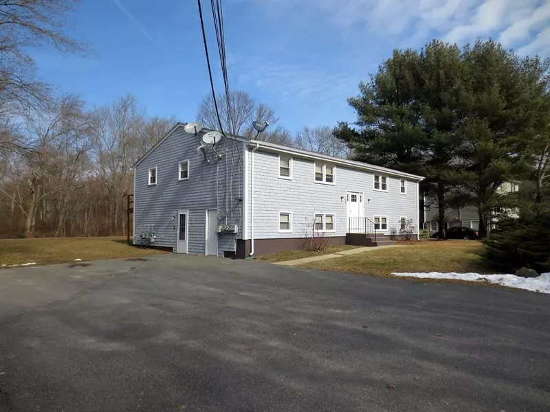 44-48 R Drive, Westport, MA 02790