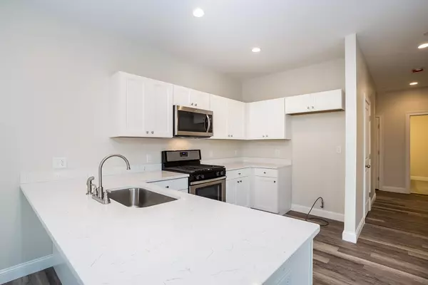 Plymouth, MA 02360,278 Court Street #101