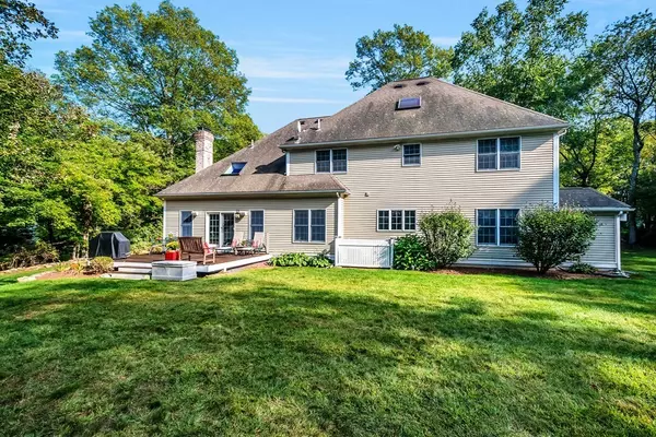 Southborough, MA 01772,19 High Street