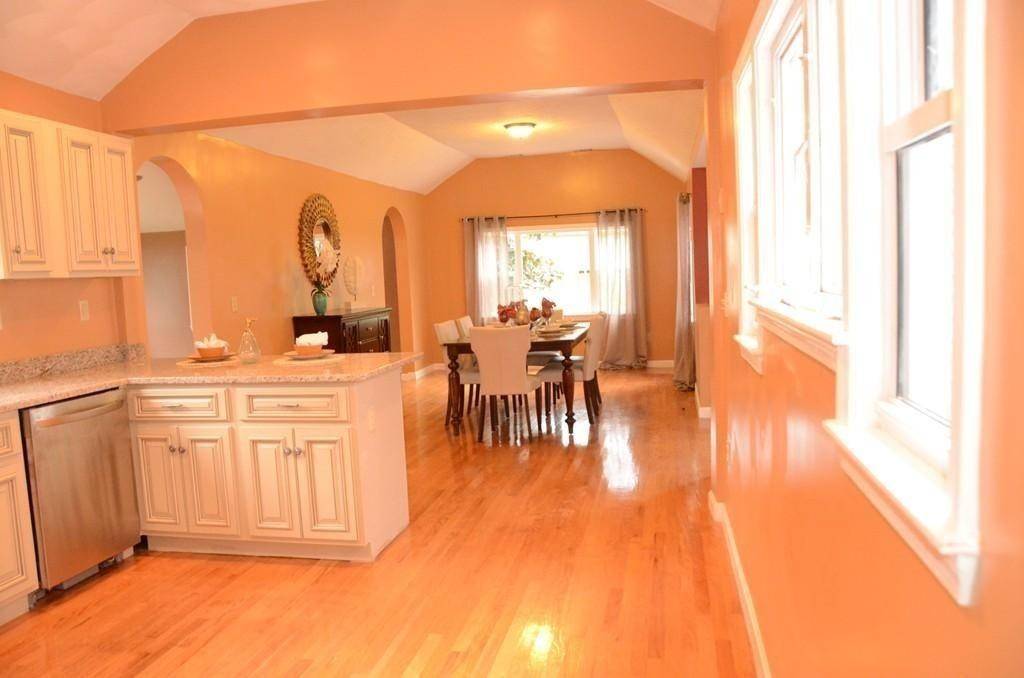 Methuen, MA 01844,9 Oneida St