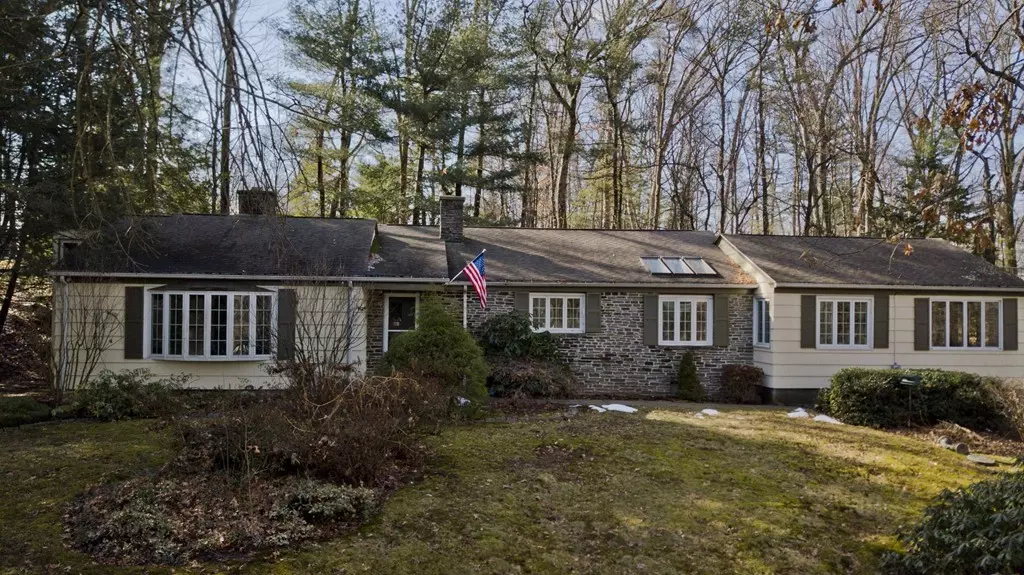 Wilbraham, MA 01095,37 Brookside Dr