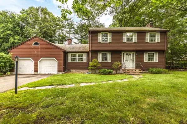 62 Old Nahant Rd, Wakefield, MA 01880