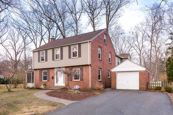 45 Riverview Ave, Longmeadow, MA 01106