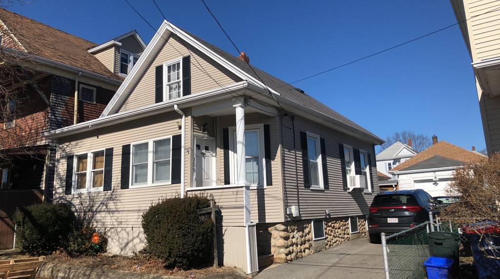 159 Clifford St, New Bedford, MA 02745