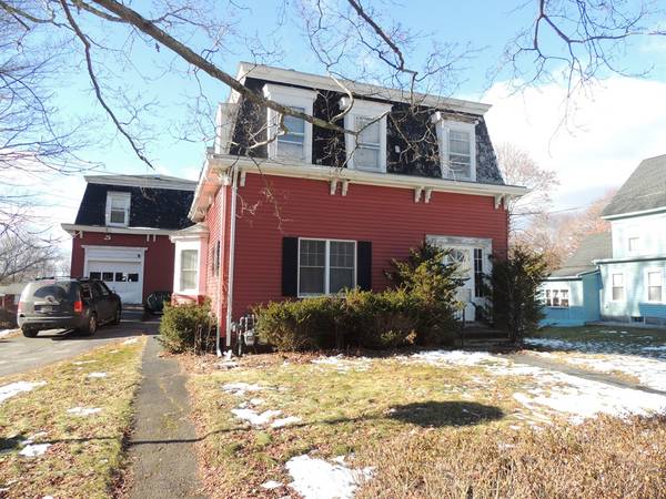 21 Lincoln St, Spencer, MA 01562