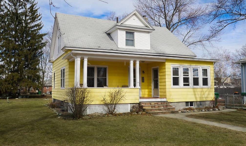 114 Edward St, Chicopee, MA 01020