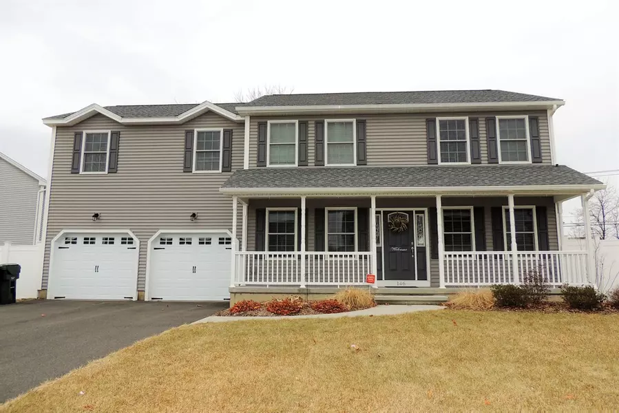 146 Naismith St, Springfield, MA 01104