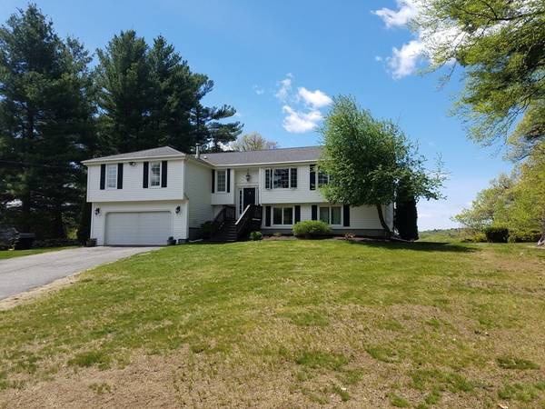 23 Winwood Road, Sutton, MA 01590