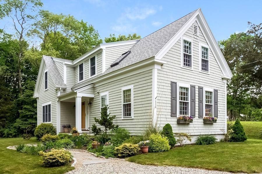 114 Alden Street, Duxbury, MA 02332