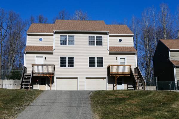 45 Petty Plain Rd #45, Greenfield, MA 01301