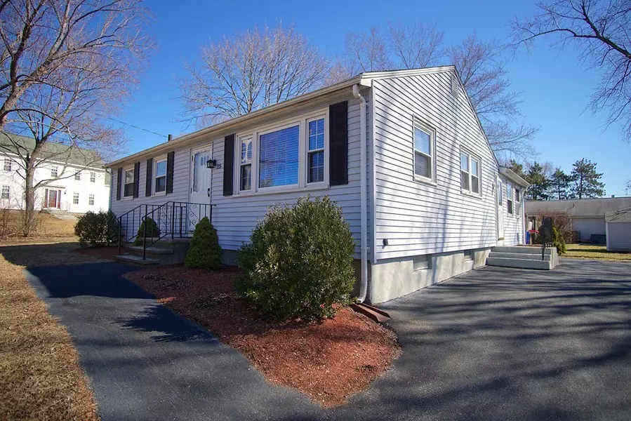 25 Carter Street, Tewksbury, MA 01876