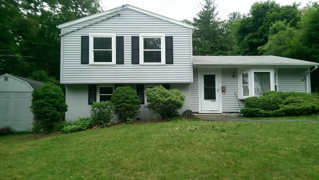 9 Glenview Rd., Sharon, MA 02067