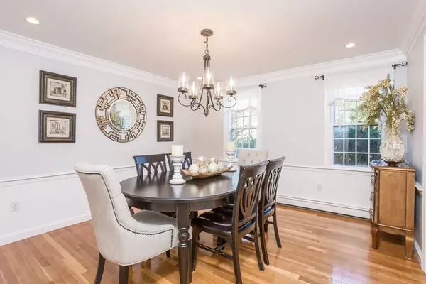 Duxbury, MA 02332,6 Orchard Lane