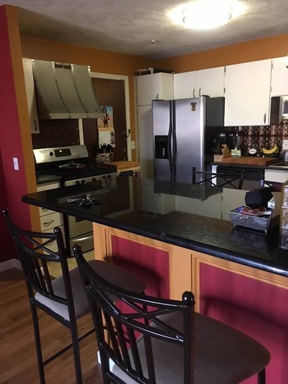 Methuen, MA 01844,375 Merrimack Street #23