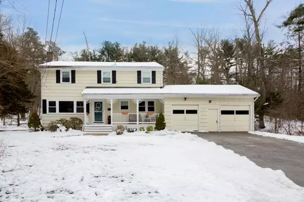 3 Wilshire Dr, Sharon, MA 02067