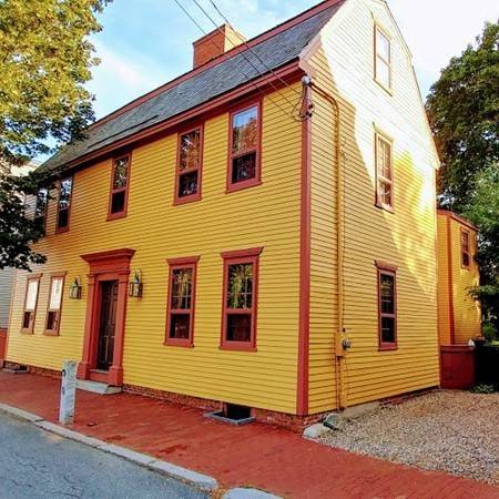 18 Beck St, Newburyport, MA 01950